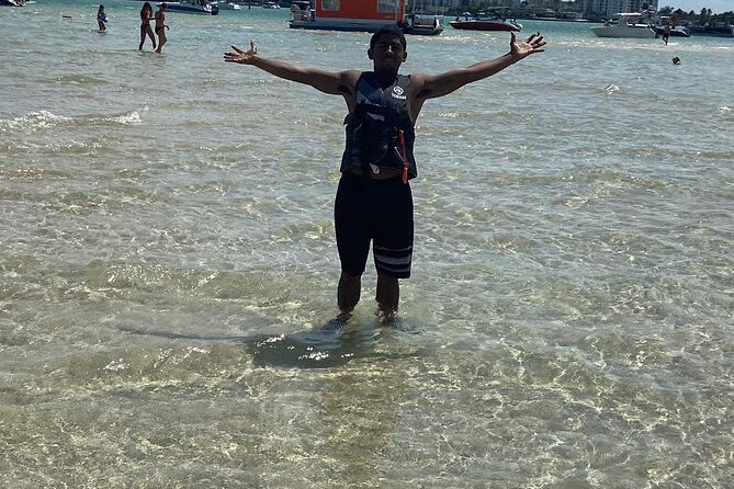 1-Hour Jet ski Ride in Miami, Florida - The Freestyle Zone: 2000 Feet to Ride Your Way