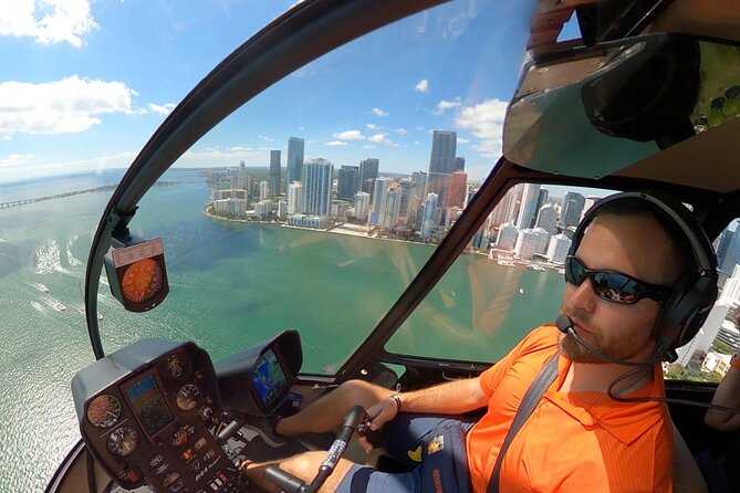 1-Hour Private Luxury Miami Helicopter Tour - Private flight reality check: how this feels for couples and small groups