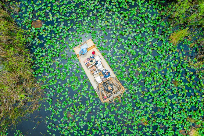 1 hr Private Airboat Everglades Tour near Miami - Where you’ll meet near Miami: Shark Valley area, then check-in fast
