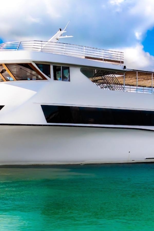 100ft 200 passenger 3 story mega yacht w open bar at Bayside - Who this cruise fits (and who should skip it)