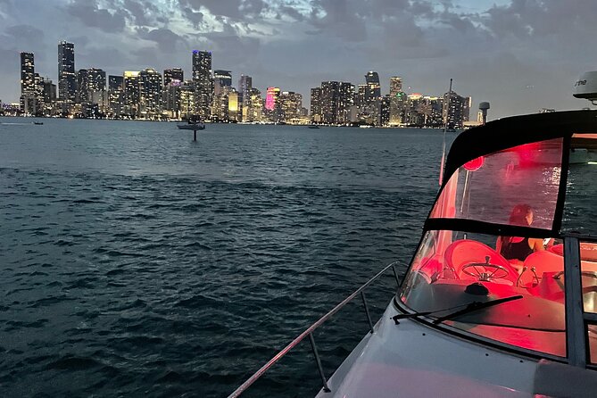 2 Hour Serenity and Scenery Yacht Cruise Miami - Make it your own: food, drinks, and a playlist that actually fits