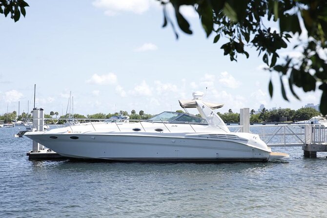 45 Ft Private Yacht Rental in Miami - A 45-Foot Sea Ray Private Cruise: What You’re Really Booking