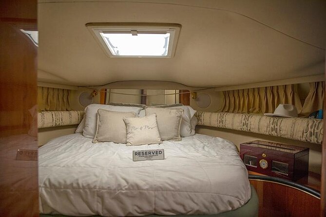45 Ft Private Yacht Rental in Miami - Sound, Lighting, and On-Board Comfort That Actually Fits Groups
