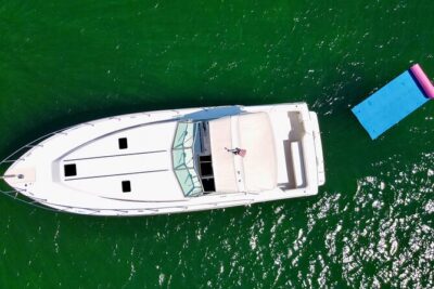 50ft Luxury Yacht Tour in Miami Beach Captain, Fun & Party! - Price and the Fine Print: Why $300 Can Become Much More