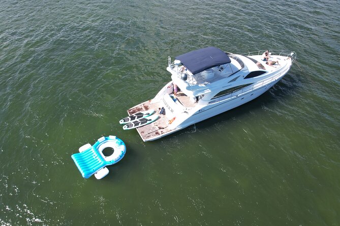 65ft Yacht Charter in Miami - Timing on the calendar: 3 hours vs 4 hours, plus the weather factor