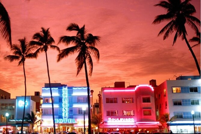 7-Day Tour in Miami, Fort Lauderdale, Key West and Orlando - Fort Lauderdale and Palm Beach: canals, safari, and famous-house pass-by