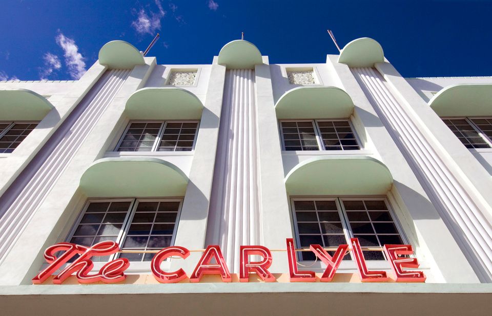 Art Deco & History Walking Tour with Design Enthusiast - South Beach streets: Art Deco, Mediterranean Revival, and MiMo in real life