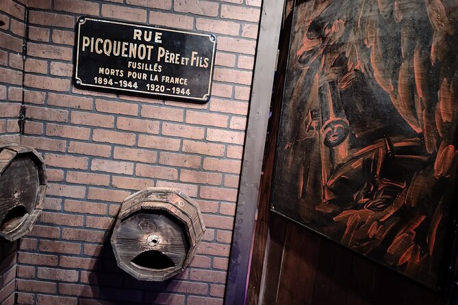 Escape Game Vampires The Last Night - Where to go: Axe Habits Miami and your meeting point