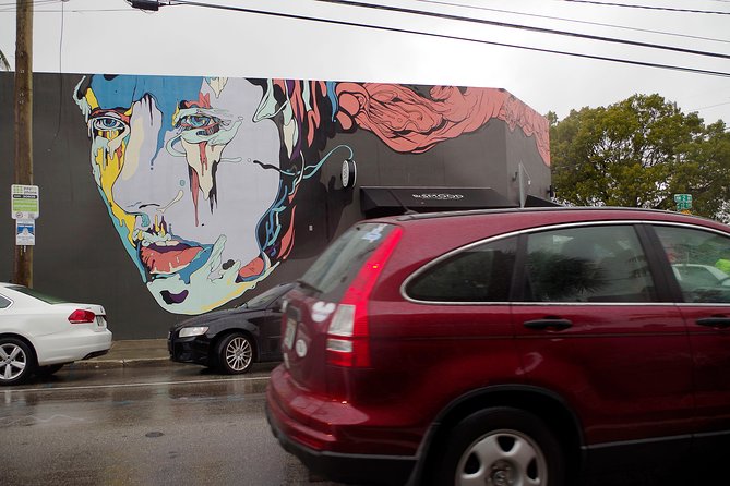 Explore Wynwood with local artist - Pacing and comfort: walking benefits, walking limits