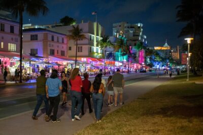Hollywood Meets Miami Beach Movie and Tasting Tour - Starting at 700 Washington Ave: The Route Sets the Mood Fast