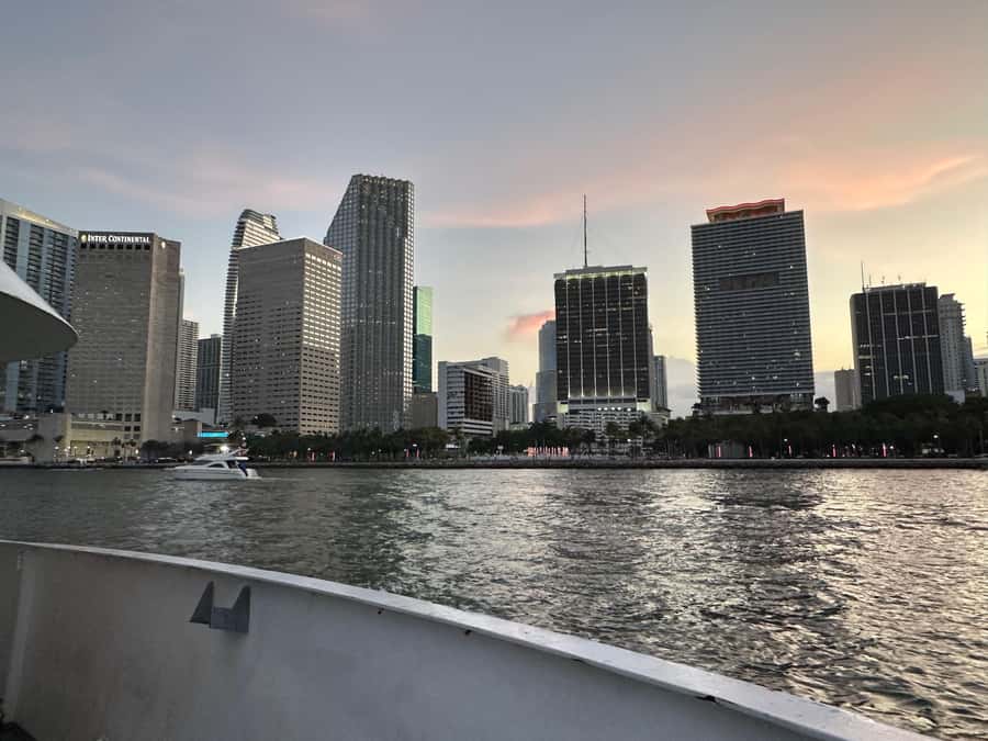 Hop-on Hop-off Water Taxi in Miami and Miami Beach - Onboard setup: small groups, real sightlines, and limited fuss