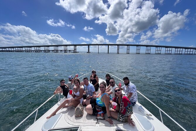 Island Fun Yacht Rental in Miami Beach - Key Points Before You Go