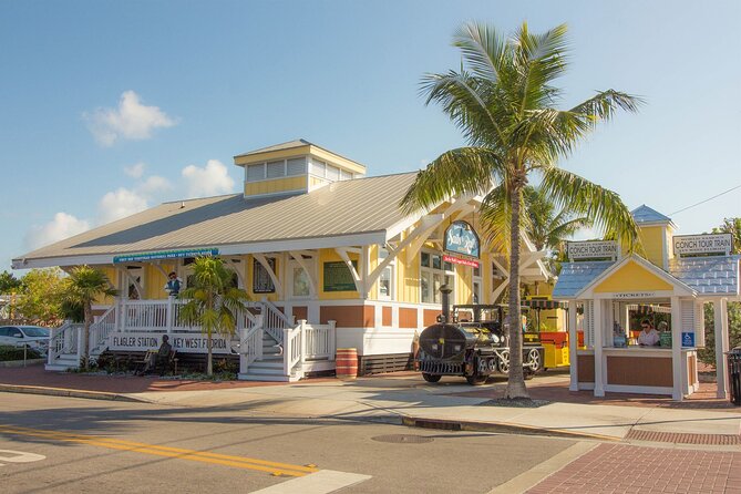 Key West Day Trip from Miami: Scenic Drive & Free Time - The Overseas Highway Drive: 43 Bridges, 31 Islands, and On-Board Commentary