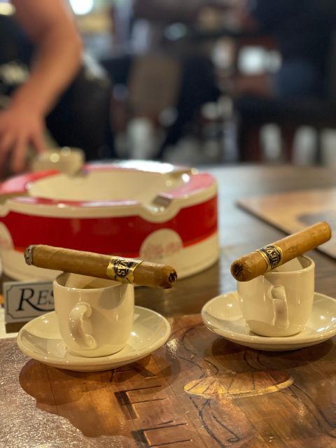 Little Havana: Cigar & Rum Tasting Experience - Bay of Pigs Monument: starting with context