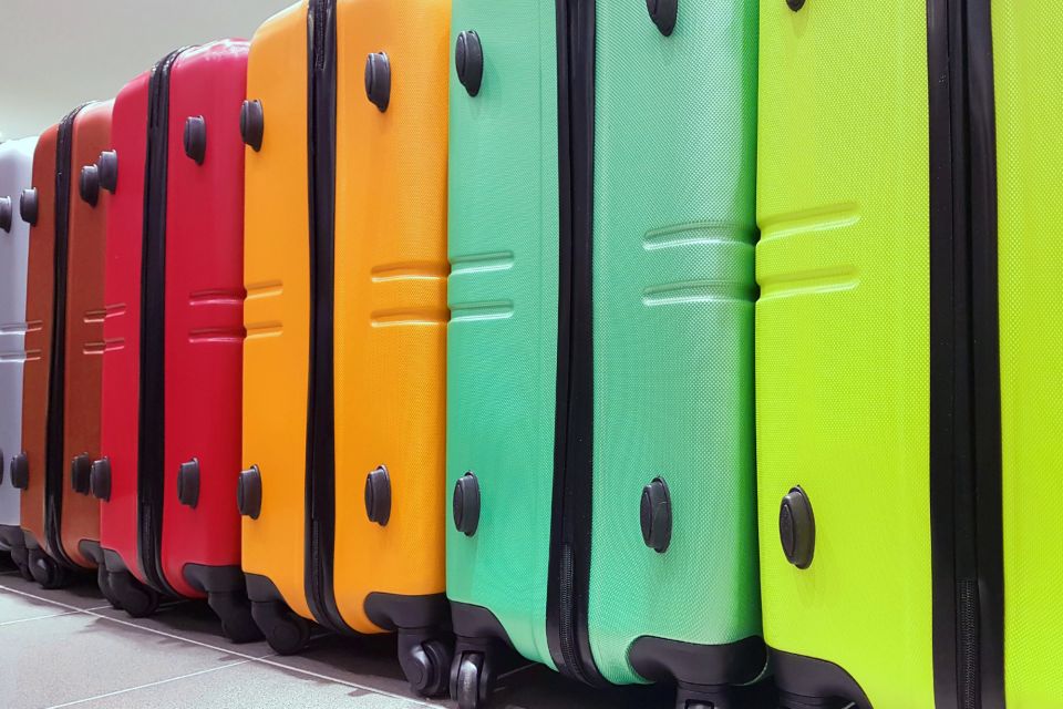 Luggage Storage in Miami $12/PP for 2 Pcs Luggage (DEAL!!) - The pick-up routine: get your stuff back fast (and leave)