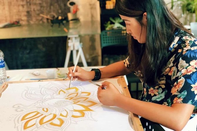 Make and Paint a Malaysian Batik Scarf in Aventura, Florida - Why Aventura Works for a Malaysian Batik Class