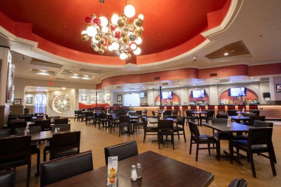 Meal at Hard Rock Cafe Miami at Biscayne Marketplace - Your 90-minute rhythm: what the timing feels like