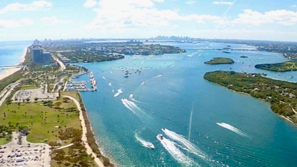 Miami: 30-Minute Private Helicopter Tour with Champagne - Timing, check-in, and the rules that affect your day