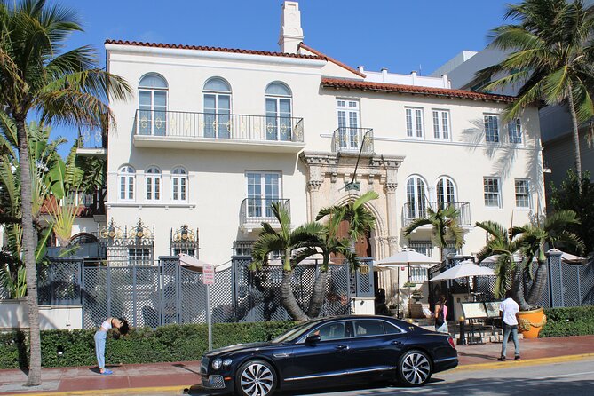 Miami 360 Private Tour: Full City & Beach Experience - The Smart Way to Do Miami: Beach, Buildings, and Art in One Morning