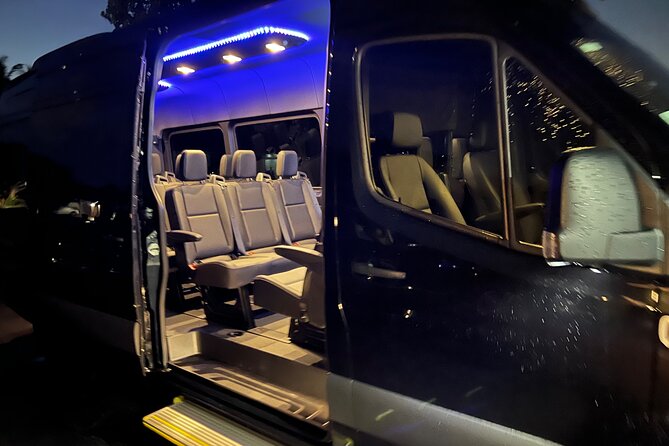 Miami Airport Private Transfer (Up to 14 passengers) - Miami Airport to wherever you’re staying, without the hassle