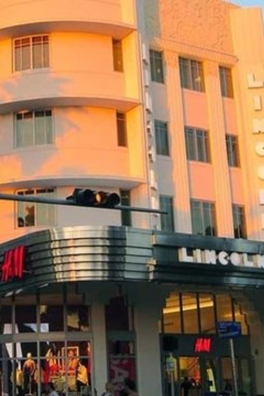 Miami : Art Deco & South Beach Walking Tour with a Guide - Timing, Walking Pace, and the Real-World Logistics
