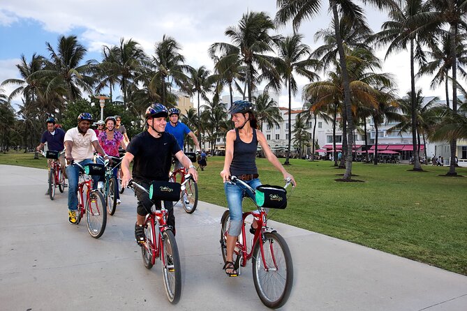 Miami Beach Bike and Food Tour - Bikes, Bites & Views (Adults) - Why this South Beach bike-and-food combo works