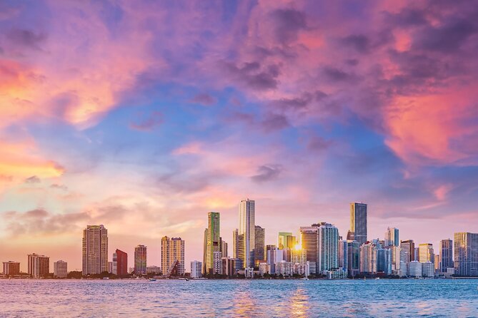 Miami Beach Boat Tour & Sunset Cruise - Boarding at Bayside Marketplace: where the cruise actually starts
