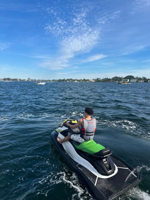 Miami Beach: Jet Skis and Boat Ride - The jet ski zone: same waterways as celebrity homes