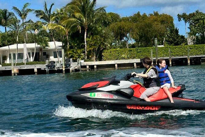 Miami Beach Jetcar - Getting there at 401 Biscayne Blvd and what check-in pacing feels like