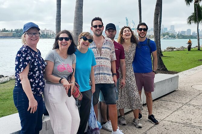 Miami Beach like a Local with Food & Drinks Tasting - How the food-and-drink tasting works in real life
