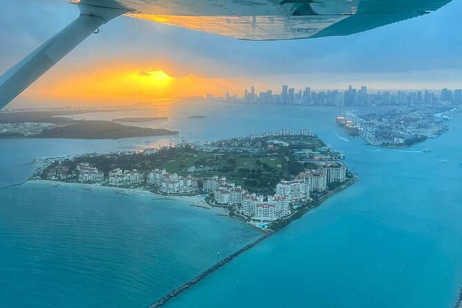 Miami Beach: Luxury Plane Tour with Free Champagne - Price and value: $149 per person, with a small-party setup