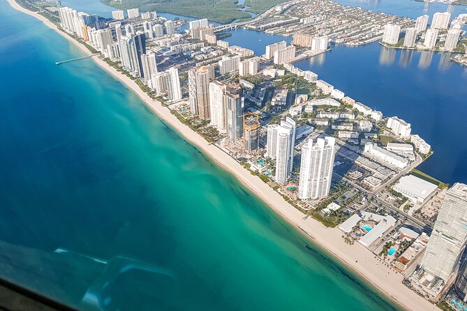 Miami Beach: Luxury Plane Tour with Free Champagne - Meeting point reality: Sky Tours Miami and what to bring