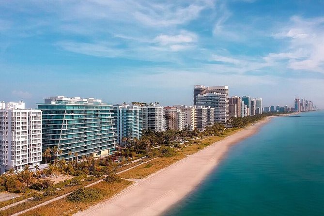 Miami Beach: Luxury Private 50-min Airplane Tour - On the return: Coral Gables, Coconut Grove, and Miami Downtown at Biscayne Bay