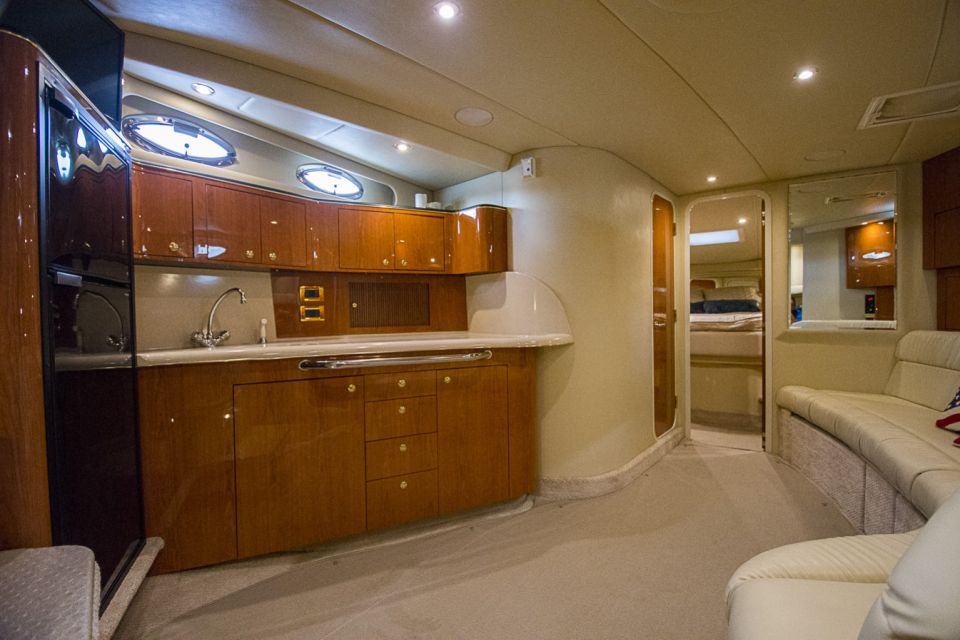 Miami Beach: Private Yacht Rental with Captain - Timing your 2–4 hour cruise for the best water time