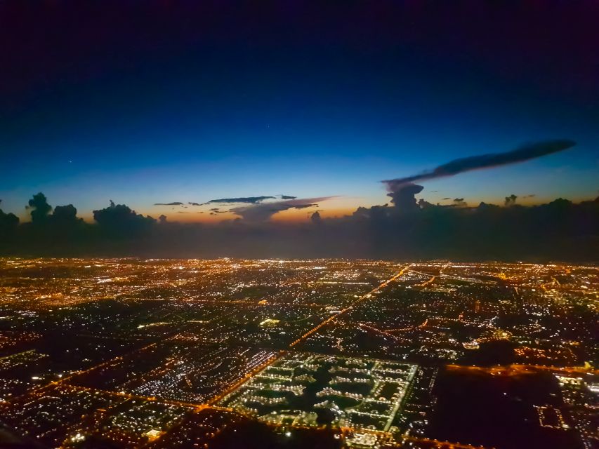 Miami Beach: Romantic Sunset Flight with Champagne - Comfort and rules: what you can bring, what you can’t, and what to wear