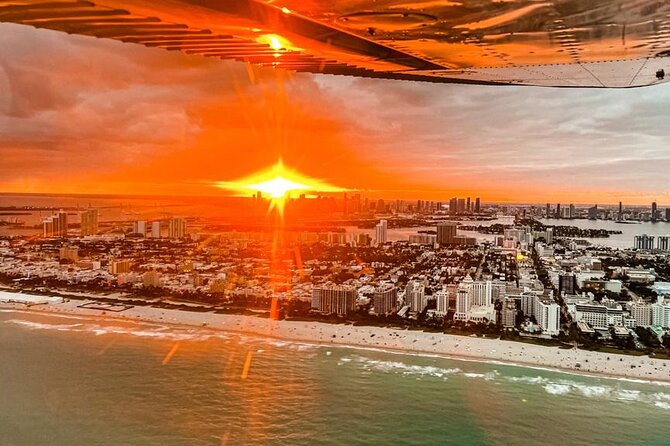 Miami Beach: Romantic Sunset Private Airplane Tour with Champagne - Why a Private Sunset Flight Over Miami Beach Feels So Romantic