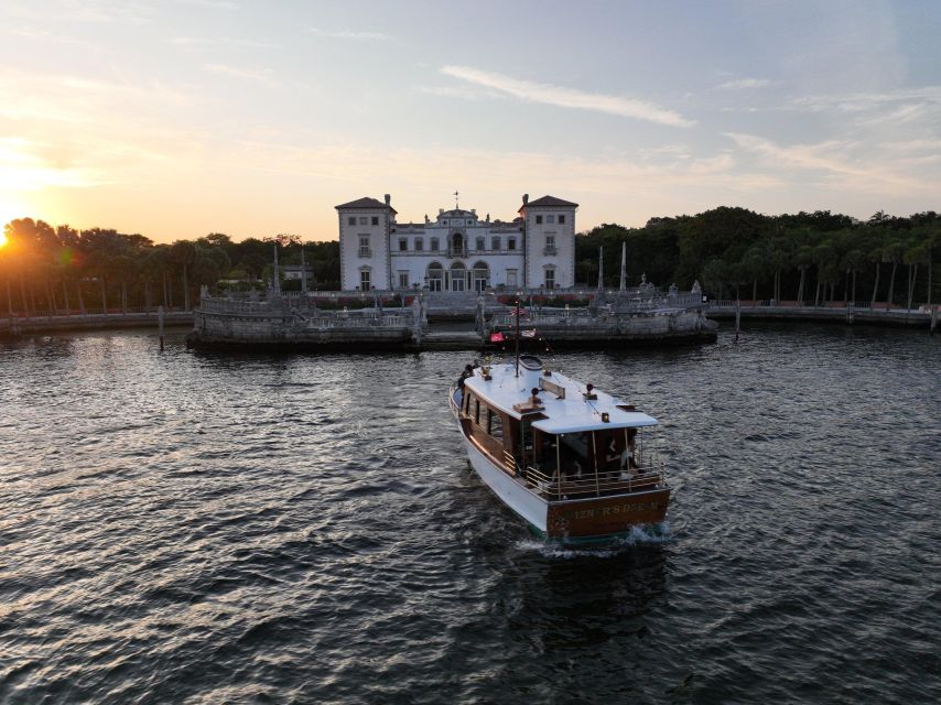 Miami Beach: Vizcaya Sunset Cruise Includes Food and Drink - All-Inclusive Hors d’Oeuvres, Wine, and Beer
