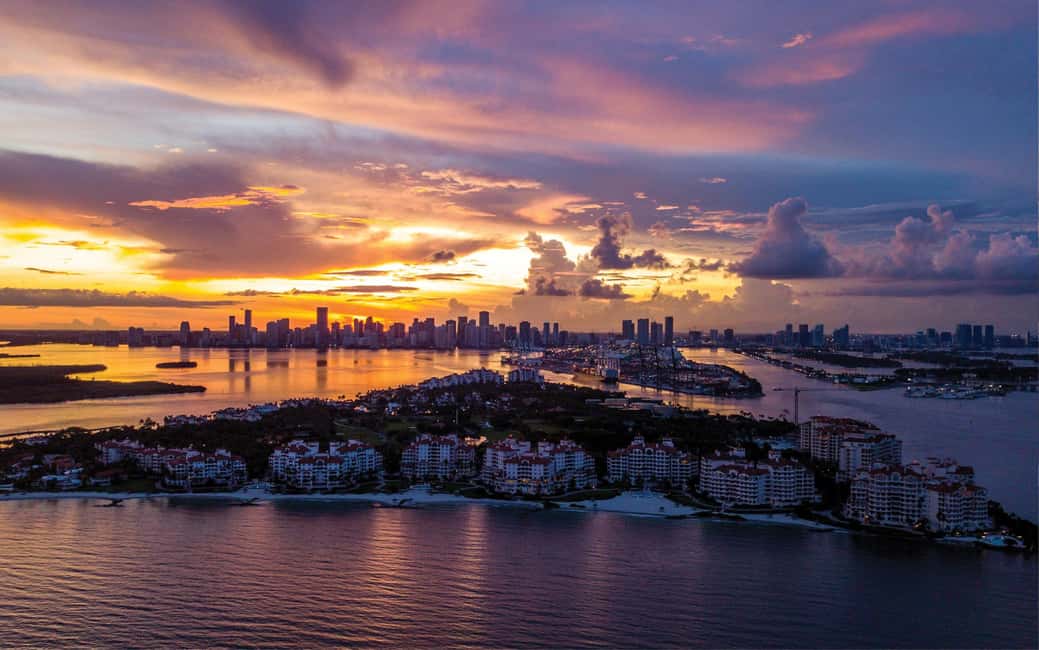 Miami Beach|South Point Golf Cart Tour - Meeting at 1144 Ocean Dr and What Timing Feels Like