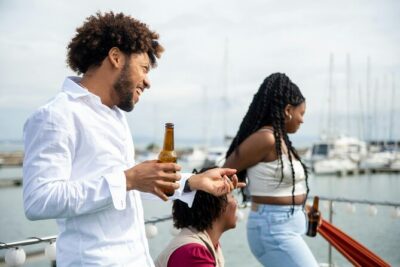 Miami Boat Tour and Sunset Cruise 90 Minutes - Bayside Marketplace: The Included Waterfront Pause at the Start