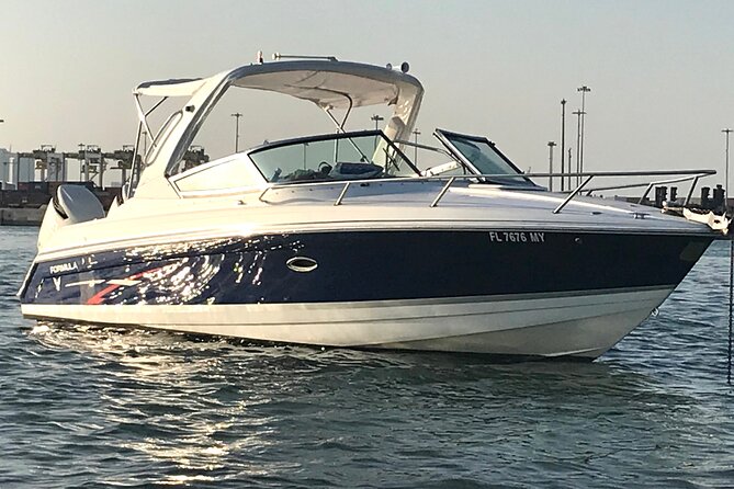 Miami Boat Tour, Haulover Sandbar, Raccoon Island and more - Stop 3: Haulover Sandbar for Shallow Water, Floating, and Sunbathing