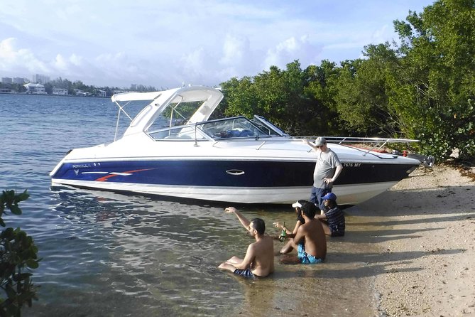 Miami Boat Tour, Haulover Sandbar, Raccoon Island and more - Passing Indian Creek Island and Watching for Dolphins