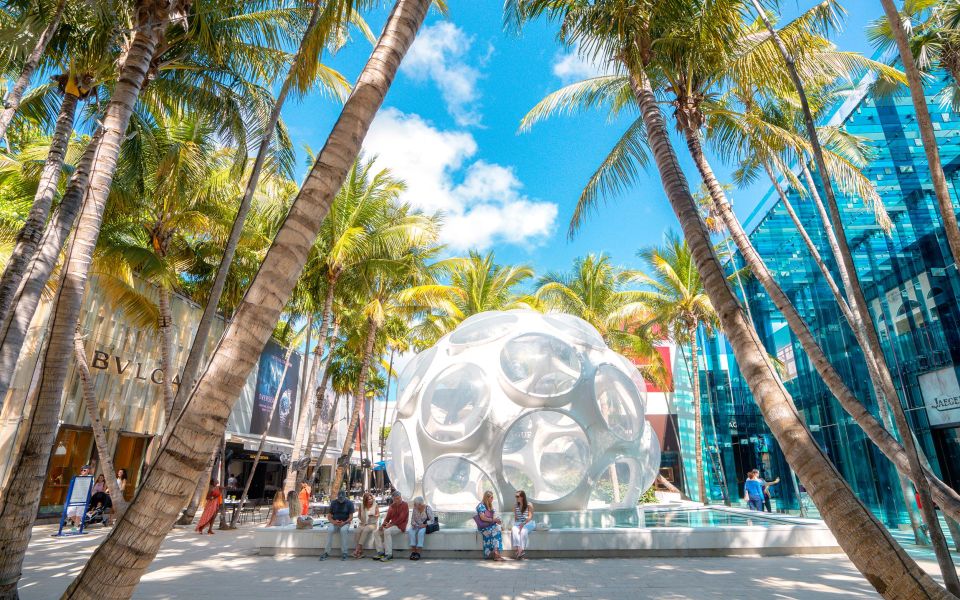 Miami Bus Tour Flamingo Open Air Trolley Bus Tours City Tour - Miami Beach and Ocean Drive: the classic streetscape pass
