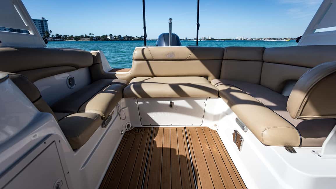Miami: Celebrity Houses and Star Island Boat Tour - Setting Sail From the 1 Hotel Area on Collins Ave