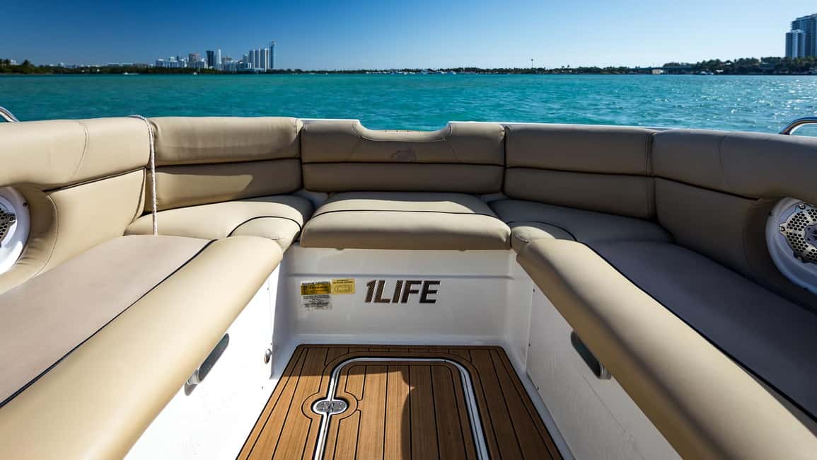Miami: Celebrity Houses and Star Island Boat Tour - Celebrity Houses: How Photos Work and What Your Captain Covers