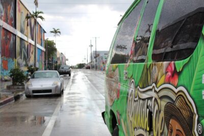Miami: City Bus Tour with Downtown or Miami Beach Pickup - Art Deco District and Ocean Drive: style plus context