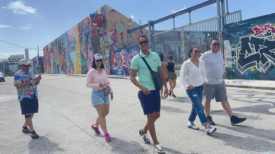 Miami: City Sightseeing and millionaire row boat tour - Key Points I’d Prioritize Before You Go