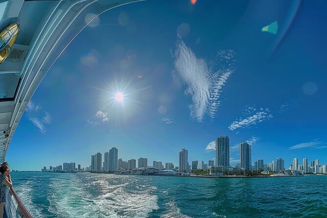 Miami Cityscape Boat Tour – Waterfront Views on Biscayne Bay - Setting Sail in Miami: Why Biscayne Bay Works So Well