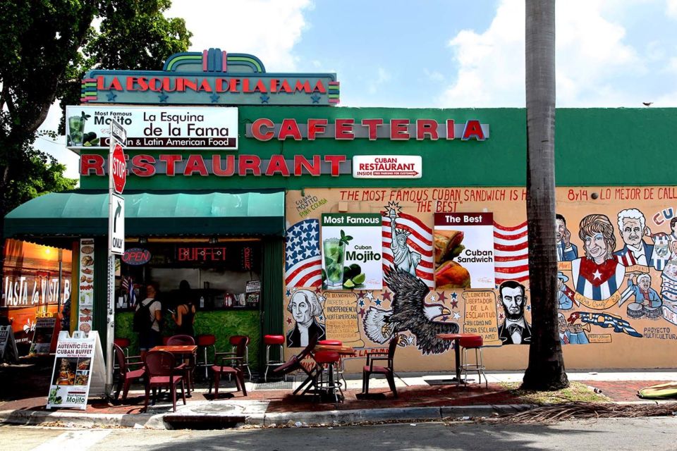 Miami: Half-Day City Tour Highlights - Art Deco District: Pastel Buildings with a Real Backstory
