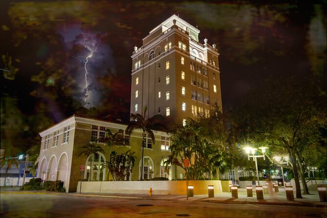 Miami Haunts of South Beach Ghost Tour - Lummus Park Start: How You’ll Get Oriented Fast