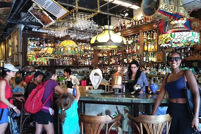 Miami Little Havana Nightlife Music Dinner and Drinks - Stop 3: Guantanamera Cafe and Lounge to end on music and a cigar or drink